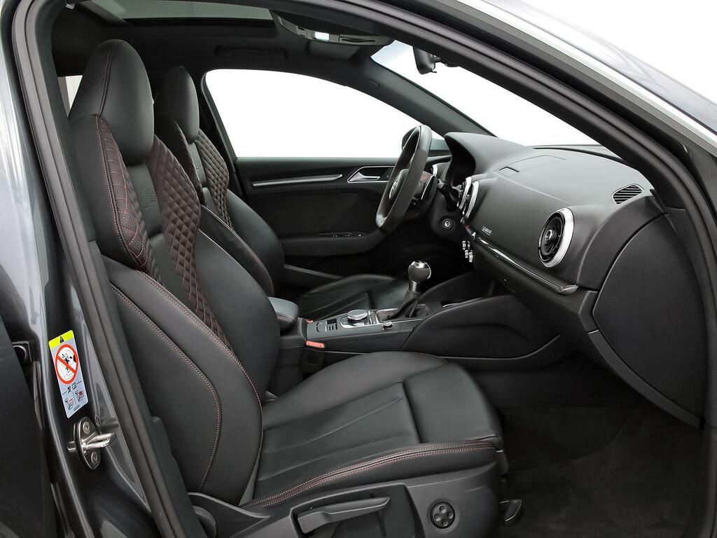 Audi RS3 RS3 Sportback TFSI 294kW quattro S tron 7