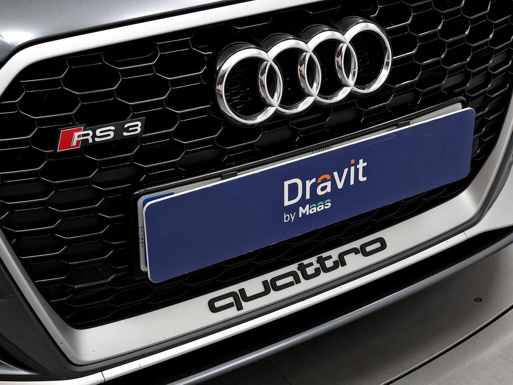 Audi RS3 RS3 Sportback TFSI 294kW quattro S tron 38