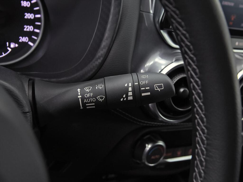 Nissan Juke DIG-T 84 kW (114 CV) DCT 7V N-Connecta 16