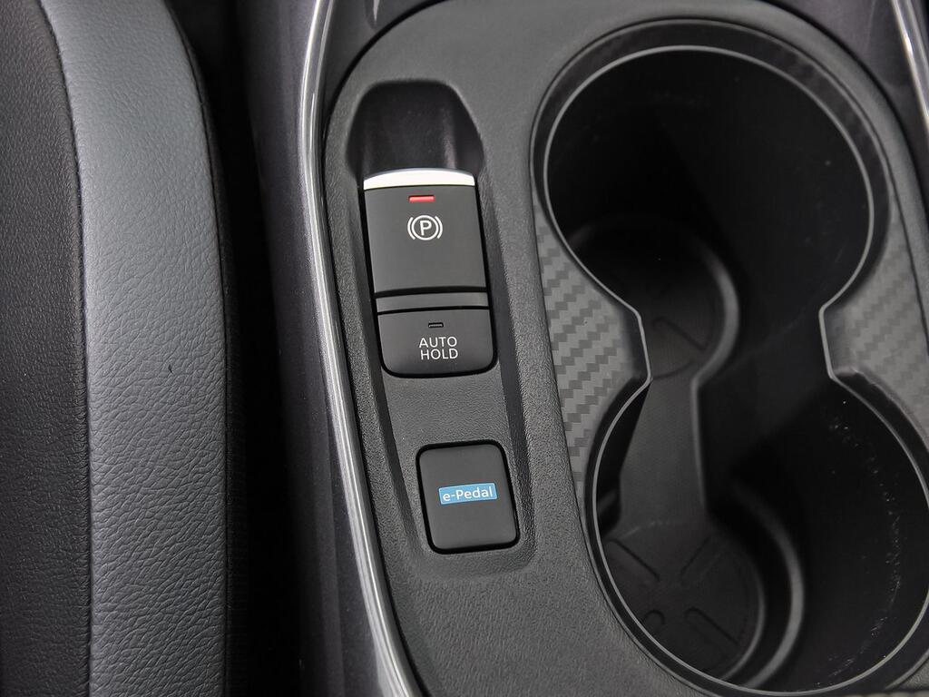 Nissan Juke 1.6 Hybrid 105kW (145CV) N-Connecta 26