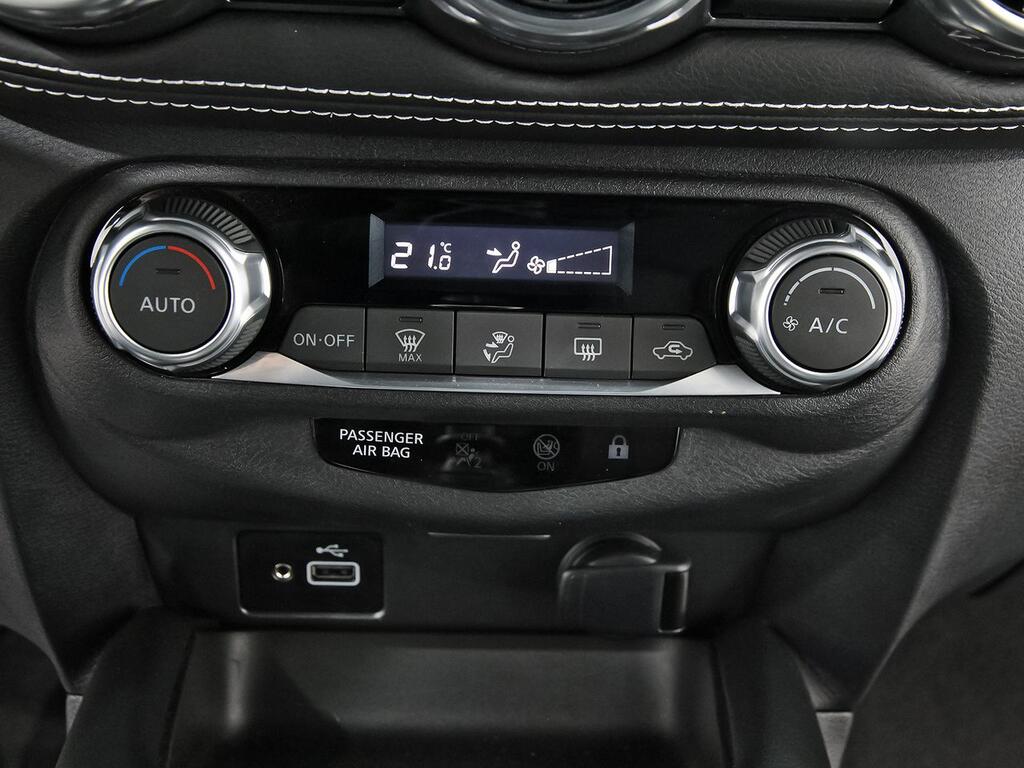 Nissan Juke DIG-T 84 kW (114 CV) 6M/T N-Connecta 26