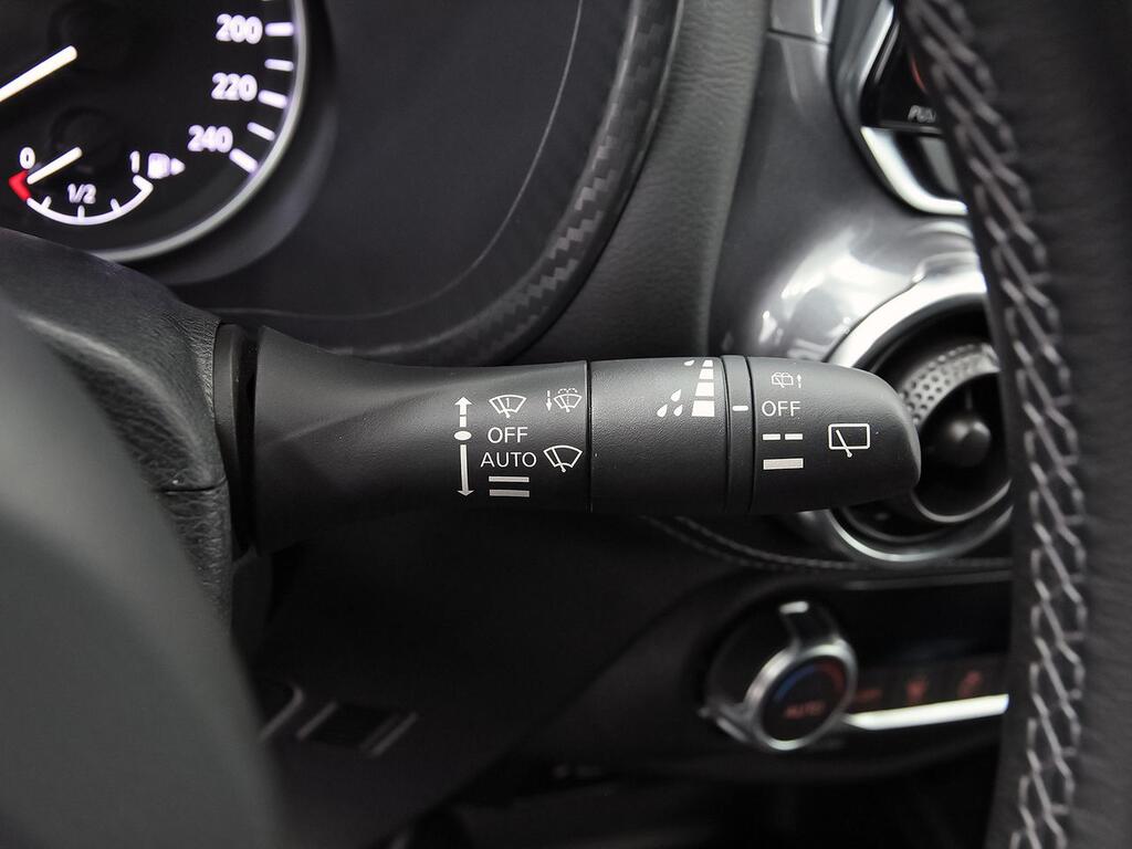 Nissan Juke DIG-T 84 kW (114 CV) 6M/T N-Connecta 16