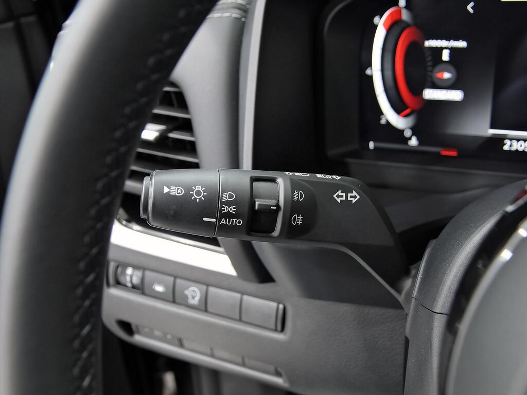 Nissan Qashqai DIG-T 103kW N-Connecta 15