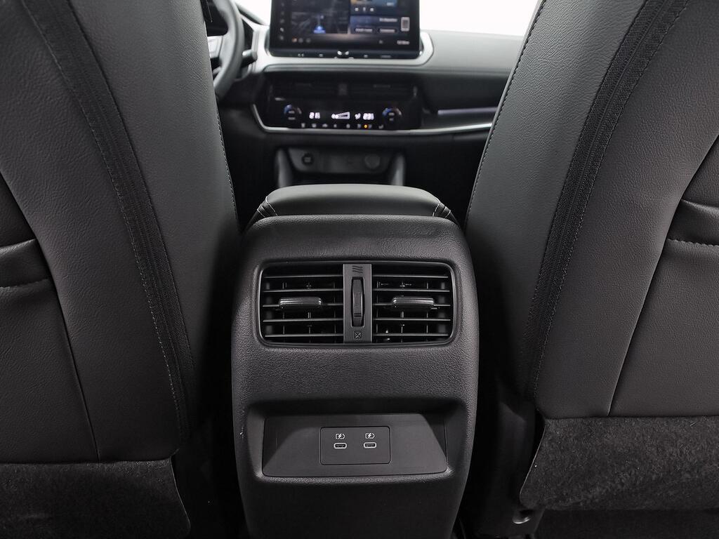 Nissan Qashqai E-POWER 140 KW (190 CV) N-Connecta 36