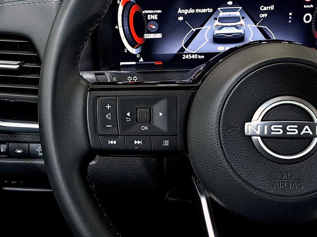 Nissan Qashqai DIG-T 103kW N-Connecta 17