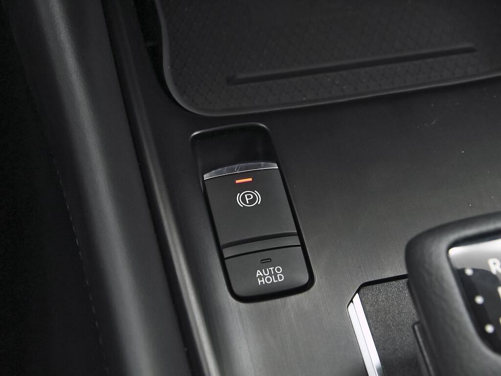 Nissan Qashqai DIG-T 116kW Xtronic N-Connecta 25