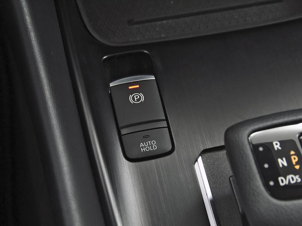 Nissan Qashqai DIG-T 116kW Xtronic N-Connecta 24