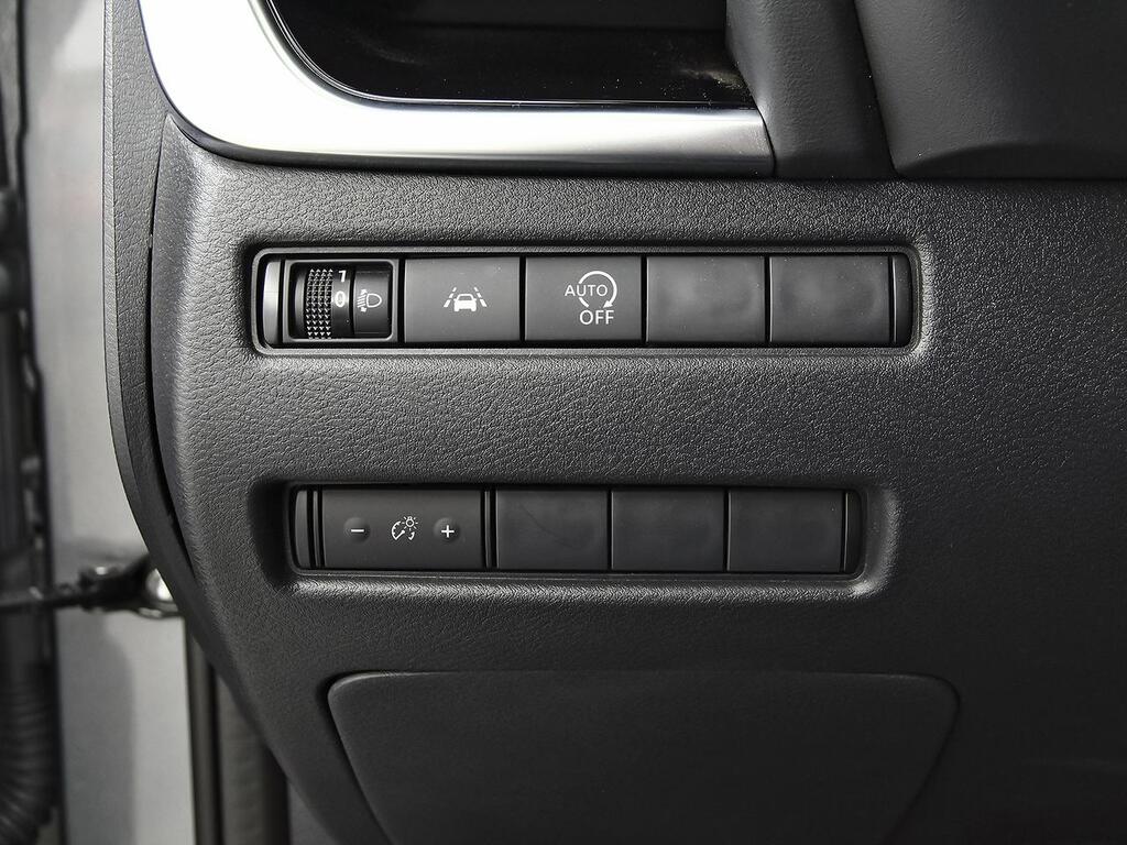 Nissan Qashqai DIG-T 116kW Xtronic N-Connecta 10