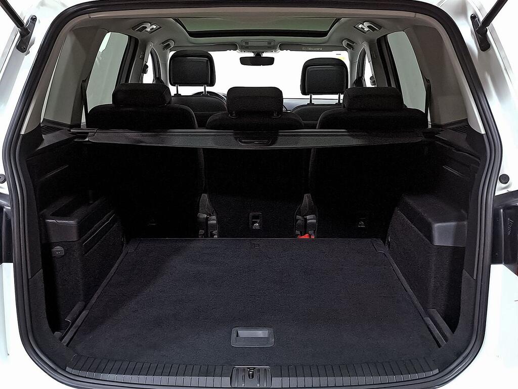 Volkswagen Touran Advance 2.0 TDI 110kW (150CV) DSG 9