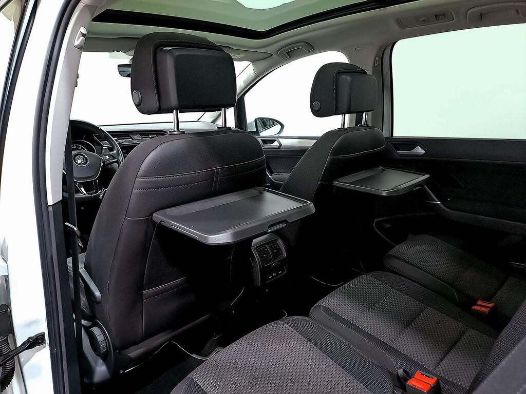 Volkswagen Touran Advance 2.0 TDI 110kW (150CV) DSG 37