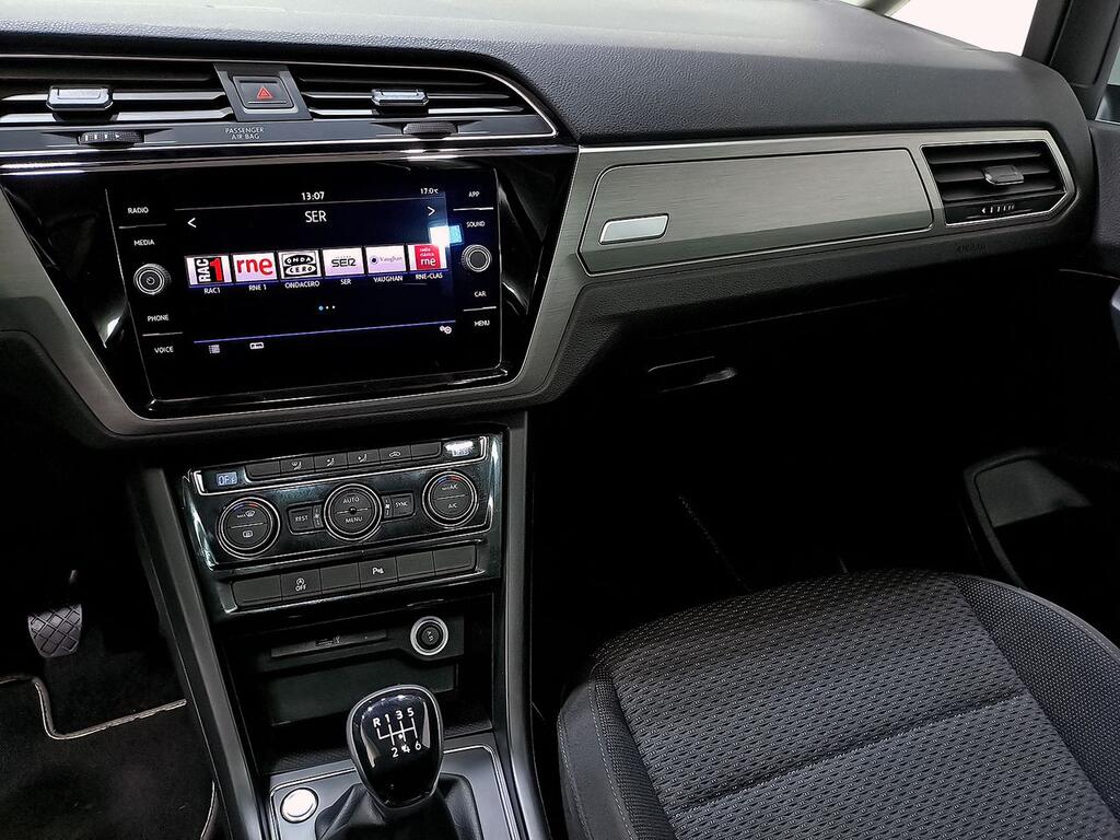 Volkswagen Touran Advance 2.0 TDI 110kW (150CV) DSG 11