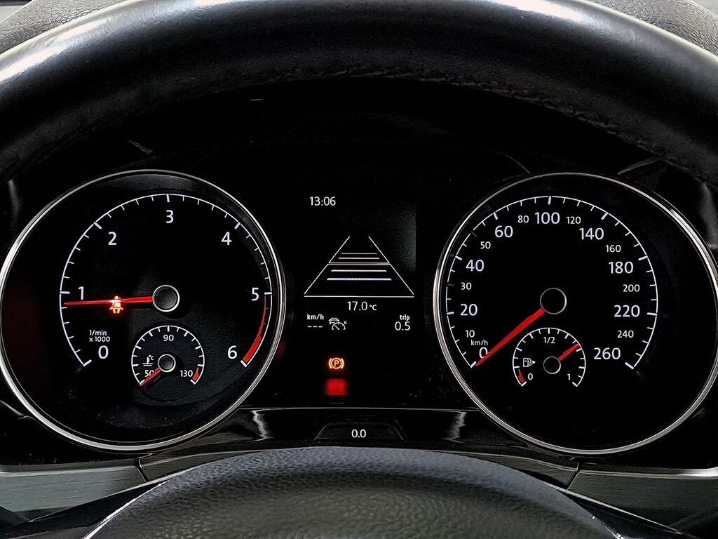 Volkswagen Touran Advance 2.0 TDI 110kW (150CV) DSG 15