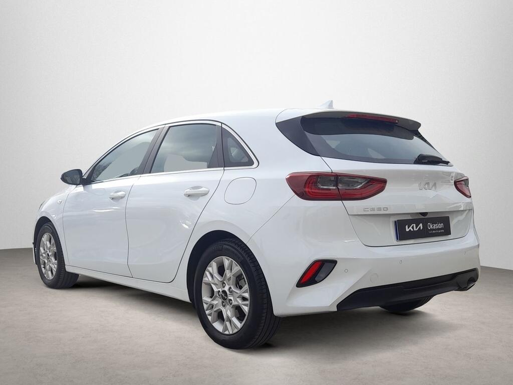 Kia Ceed 1.0 T-GDi 88kW (120CV) Drive 7