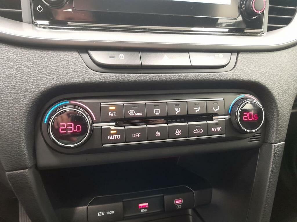 Kia Ceed 1.0 T-GDi 88kW (120CV) Drive 22