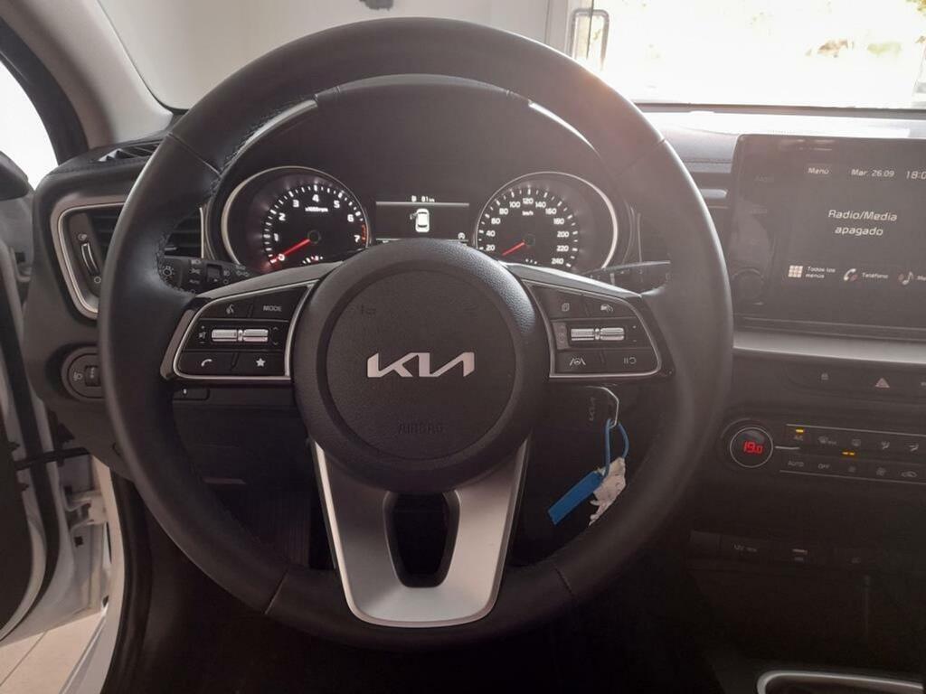 Kia Ceed 1.0 T-GDi 88kW (120CV) Drive 15