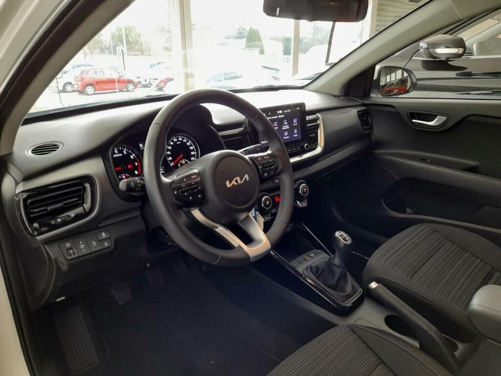 Kia Stonic 1.0 T-GDi 74kW (100CV) MHEV MT Drive 13