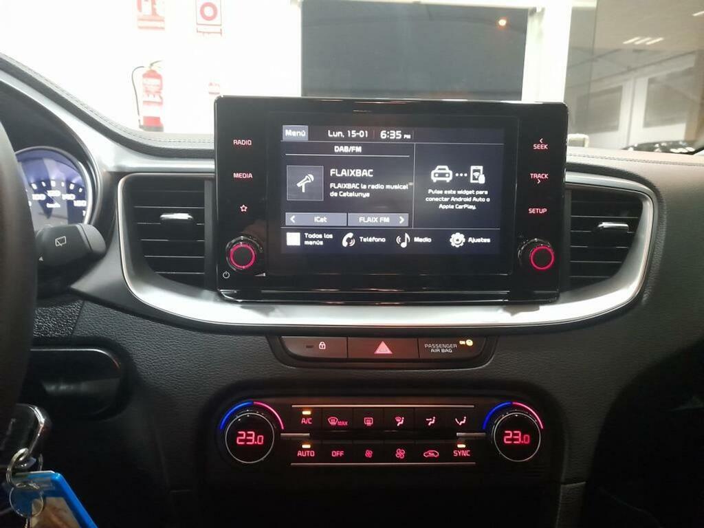 Kia Ceed 1.0 T-GDi 74kW (100CV) Drive 19