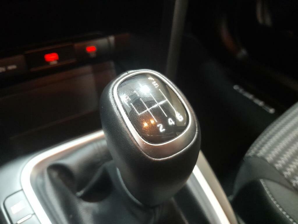Kia Ceed 1.0 T-GDi 74kW (100CV) Drive 24