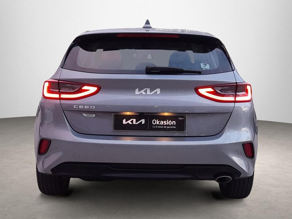 Kia Ceed 1.0 T-GDi 74kW (100CV) Drive 6