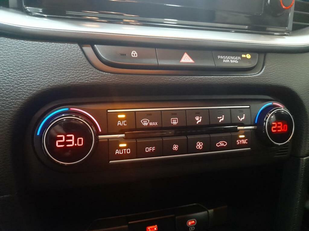 Kia Ceed 1.0 T-GDi 74kW (100CV) Drive 22