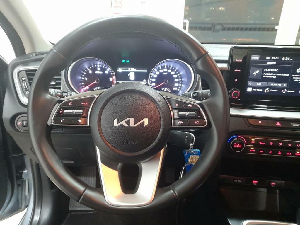 Kia Ceed 1.0 T-GDi 74kW (100CV) Drive 15