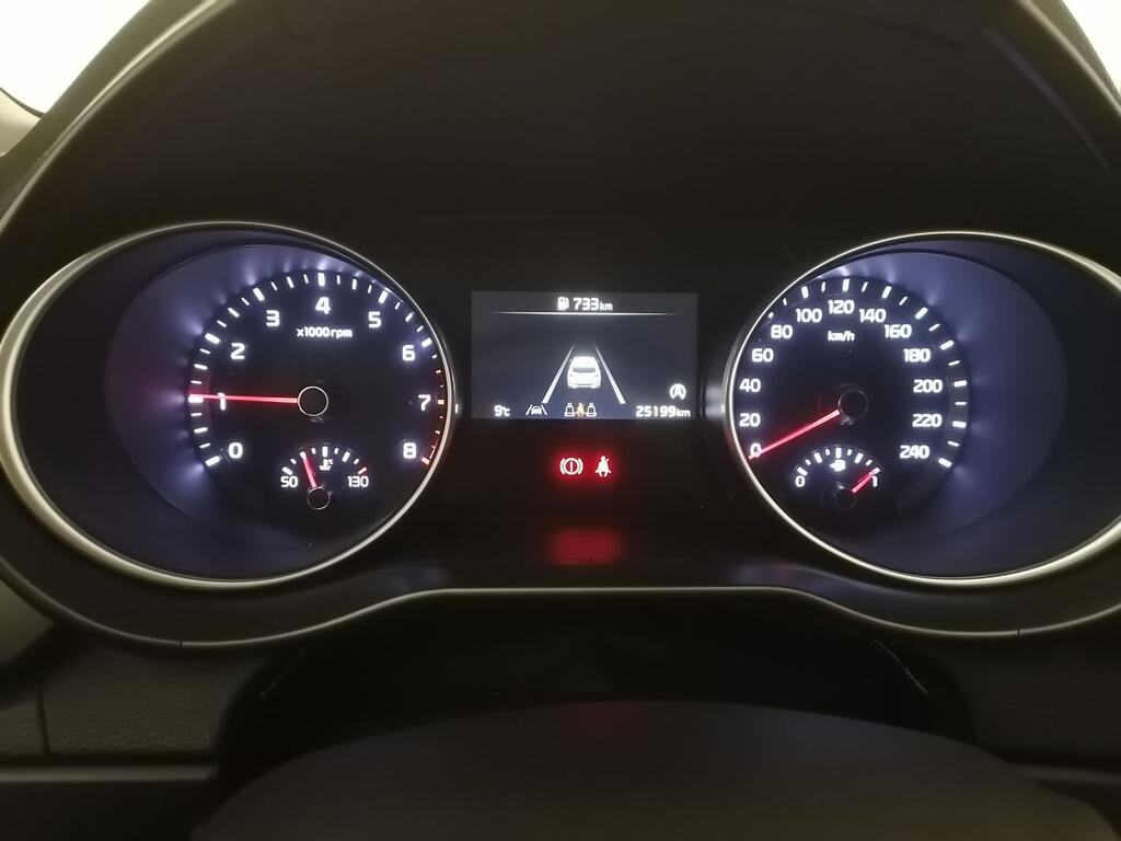 Kia XCeed 1.0 T-GDi Drive 88kW (120CV) 11