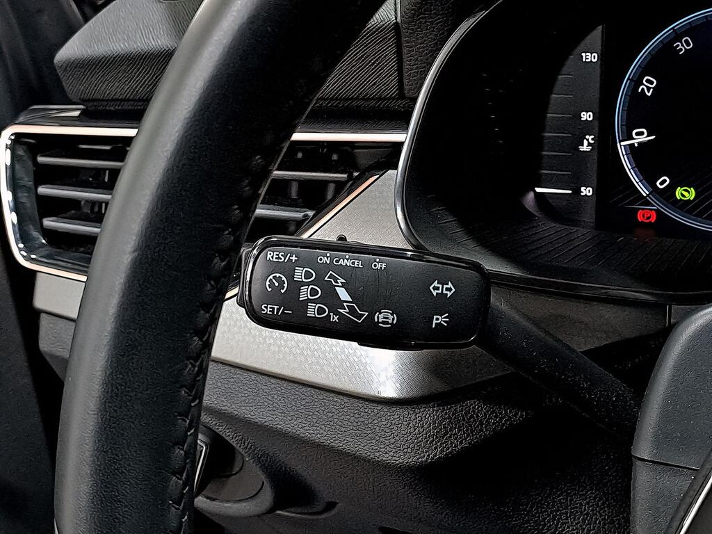 Skoda Kamiq 1.0 TSI 81kW (110CV) DSG STYLE 13