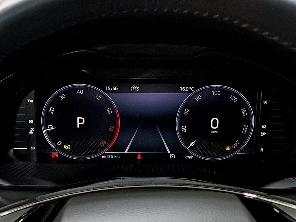 Skoda Kamiq 1.0 TSI 81kW (110CV) DSG STYLE 12