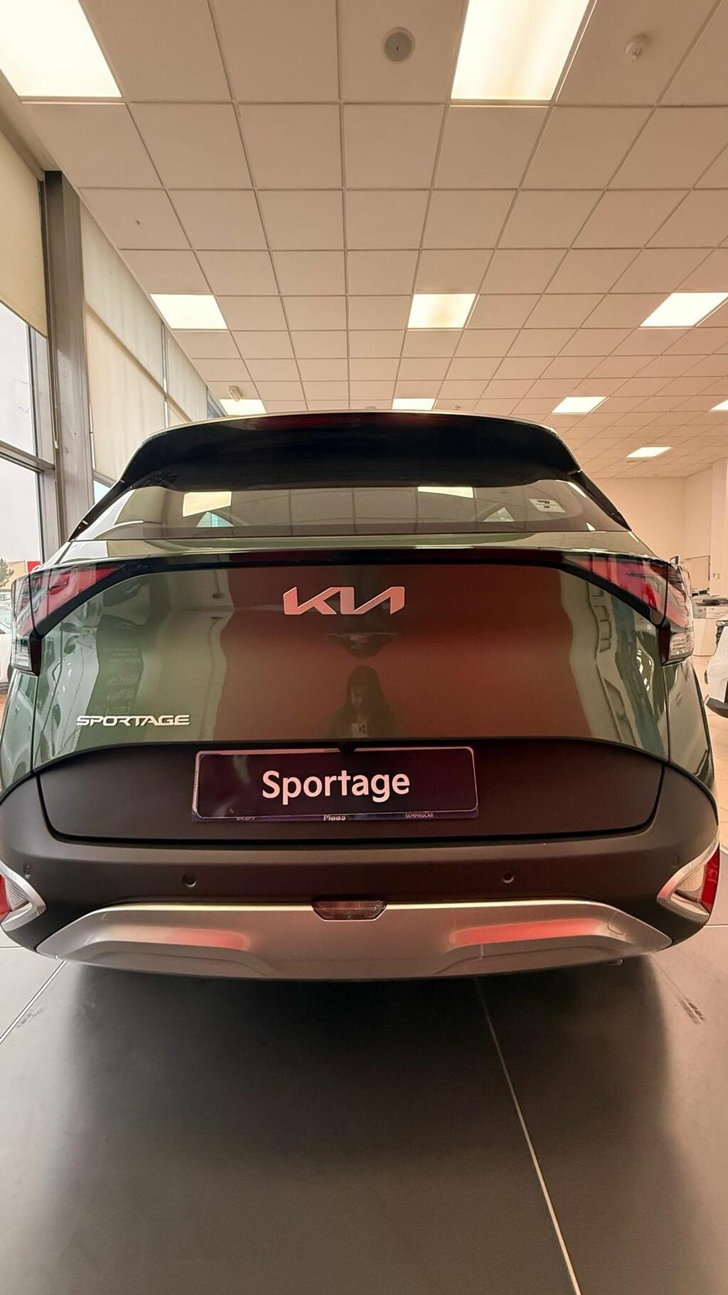 Kia Sportage 1.6 CRDi MHEV 100kW (136CV) Drive 4x2 12