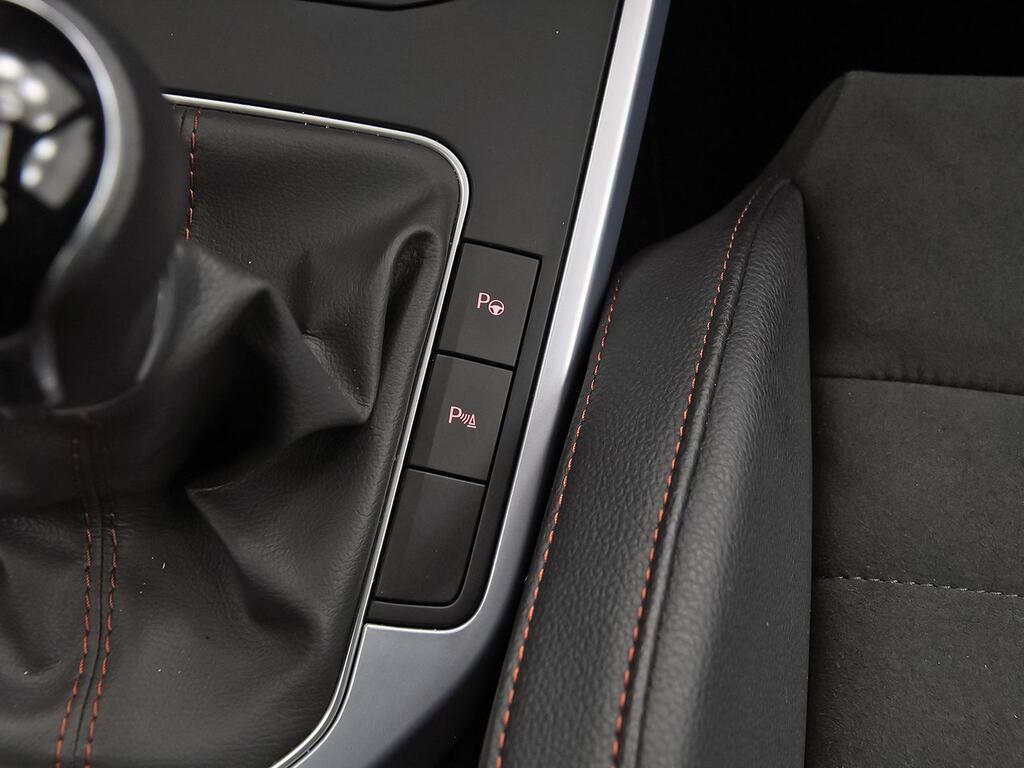 Seat Arona 1.0 TSI 81kW (110CV) FR XL RX 28