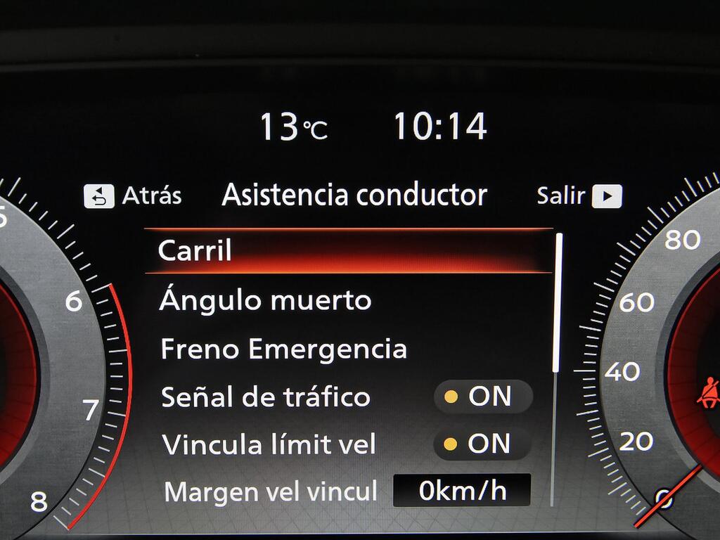 Nissan Qashqai DIG-T 103kW N-Connecta 28