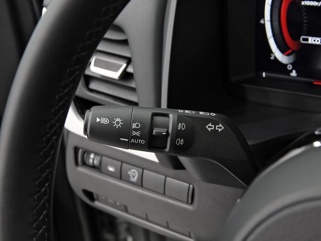 Nissan Qashqai DIG-T 103kW N-Connecta 15