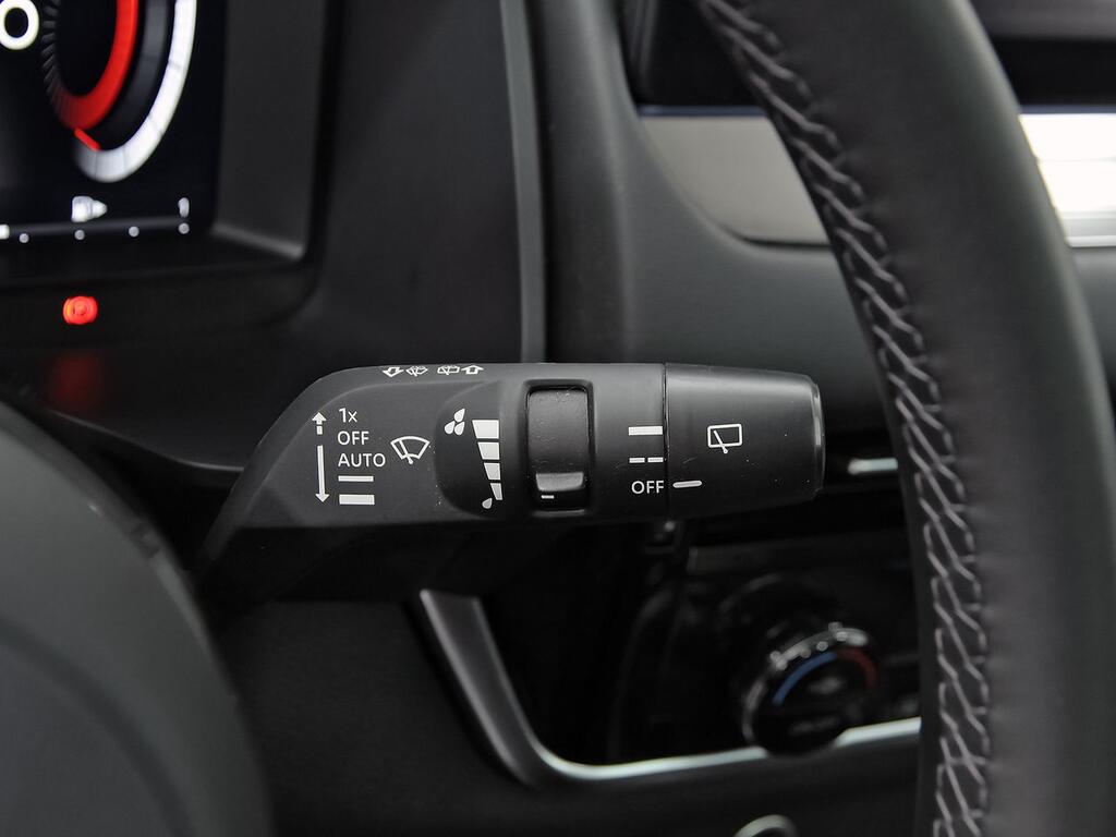 Nissan Qashqai DIG-T 103kW N-Connecta 16