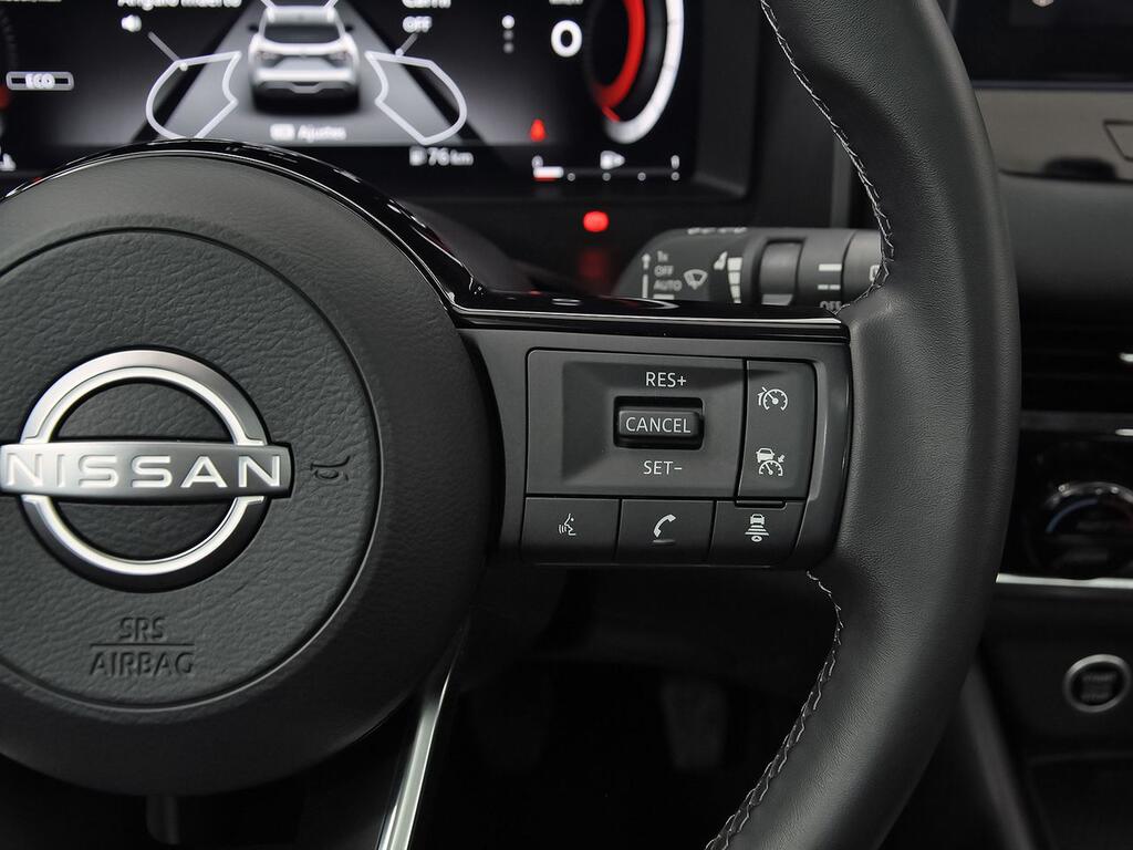 Nissan Qashqai DIG-T 103kW N-Connecta 18