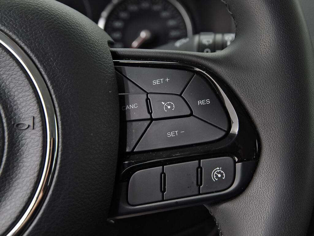 Jeep Renegade Night Eagle II 1.0G 88kW (120CV) 4x2 15