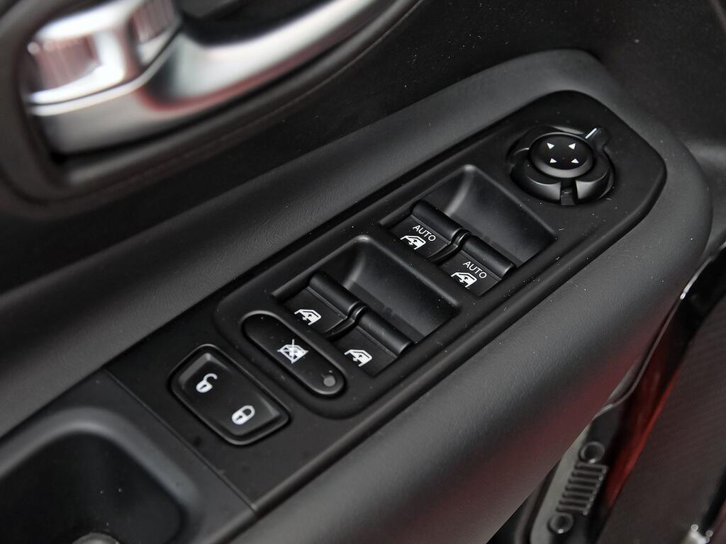 Jeep Renegade Night Eagle II 1.0G 88kW (120CV) 4x2 12
