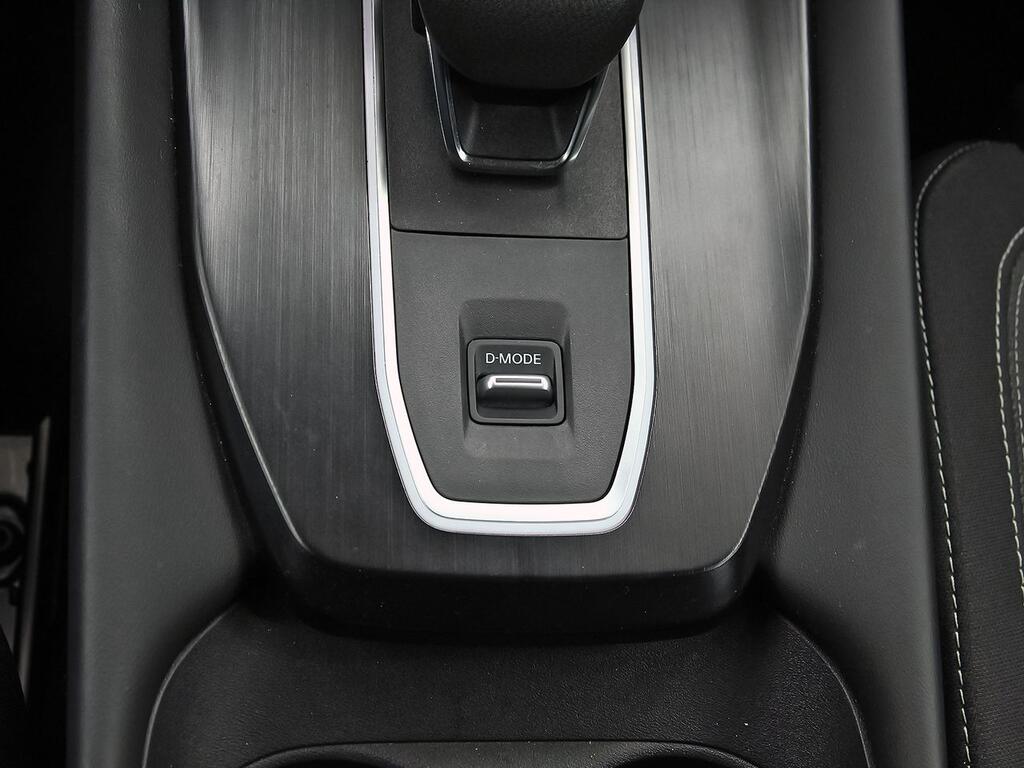 Nissan Qashqai DIG-T 116kW Xtronic N-Connecta 25