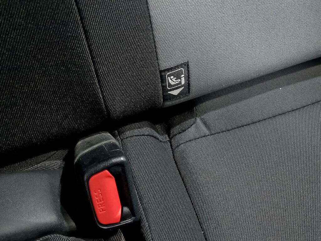 Toyota Yaris 1.5 100H Active 29