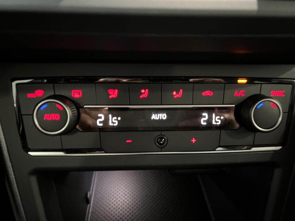 Volkswagen Polo GTI 2.0 TSI 147kW (200CV) DSG 11