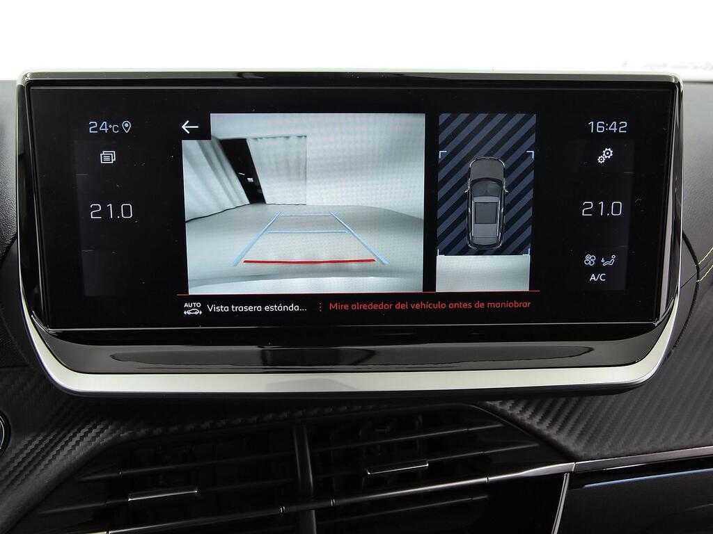 Peugeot 2008 GT Puretech 130 S&S 6 Vel. MAN 23