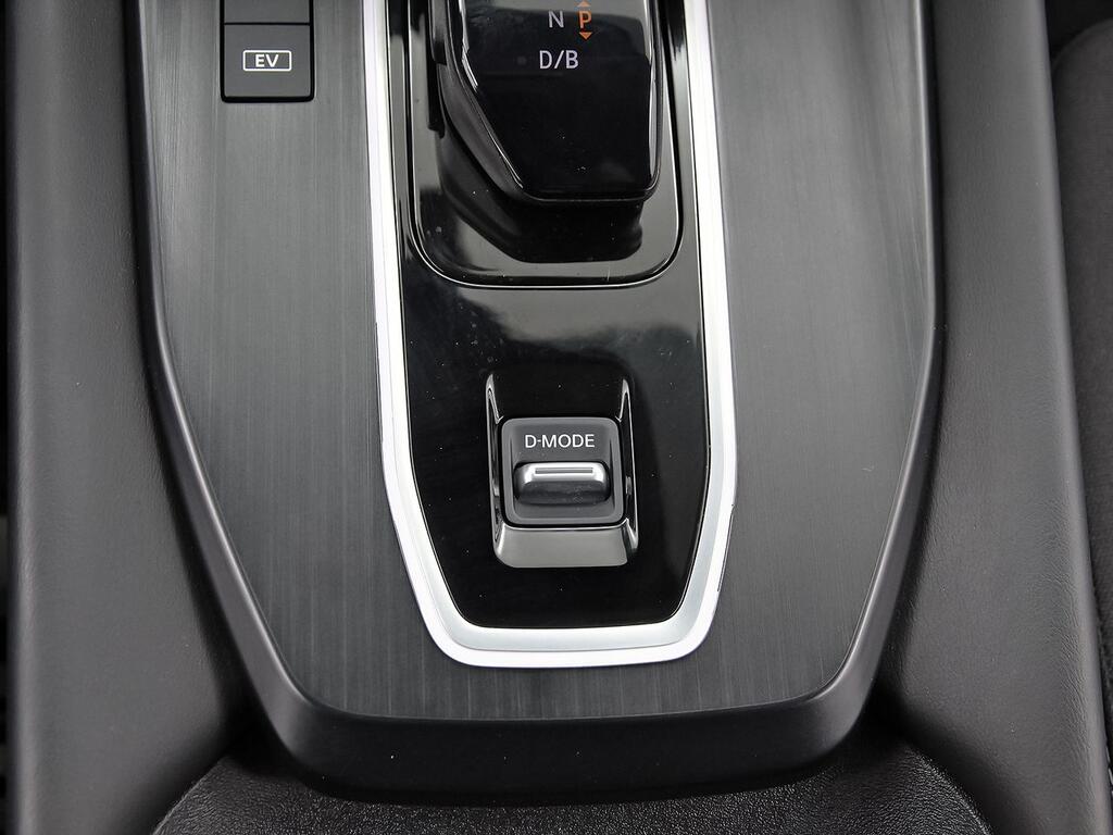 Nissan Qashqai E-POWER 140 KW (190 CV) N-Connecta 32
