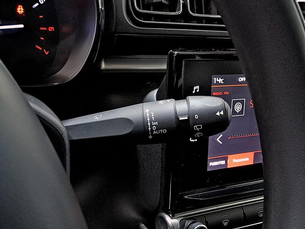 Citroën C3 PureTech 60KW (83CV) Shine 17