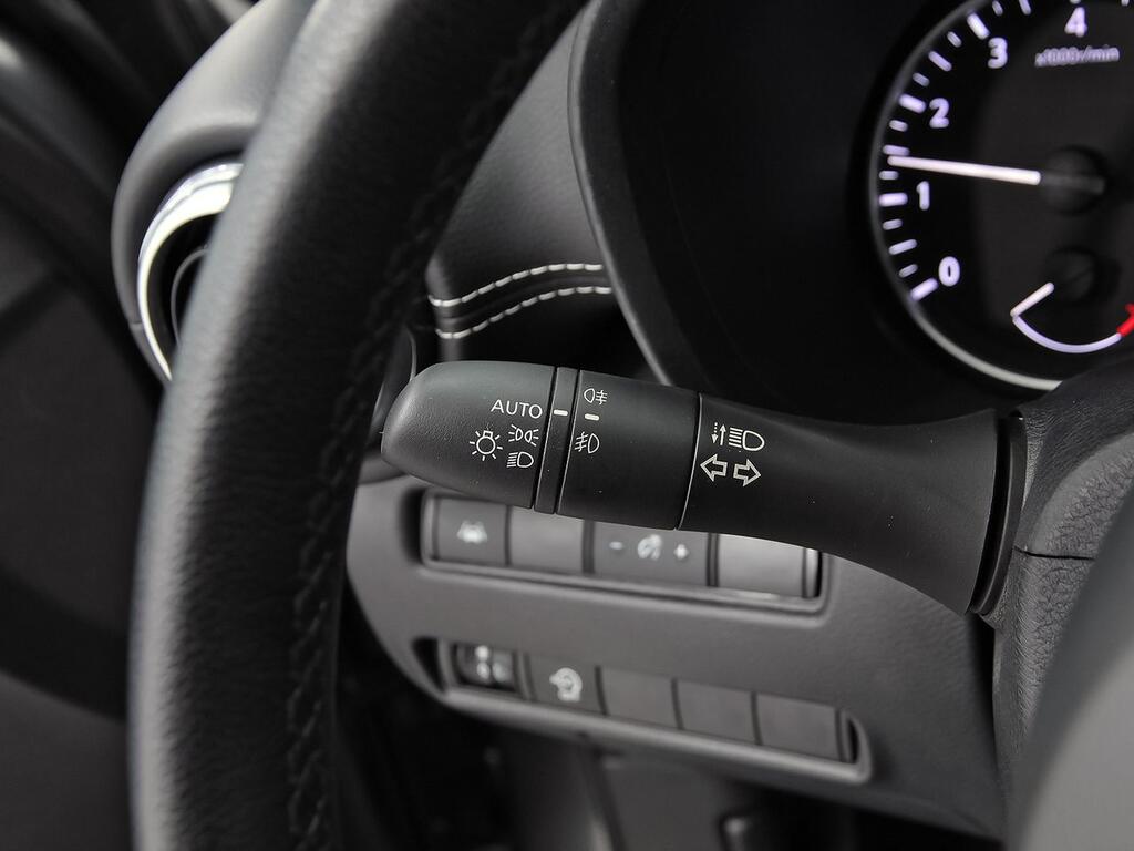 Nissan Juke DIG-T 84 kW (114 CV) 6M/T N-Connecta 14