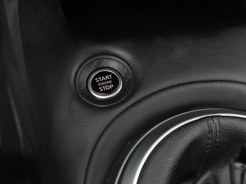 Nissan Juke DIG-T 84 kW (114 CV) 6M/T N-Connecta 28