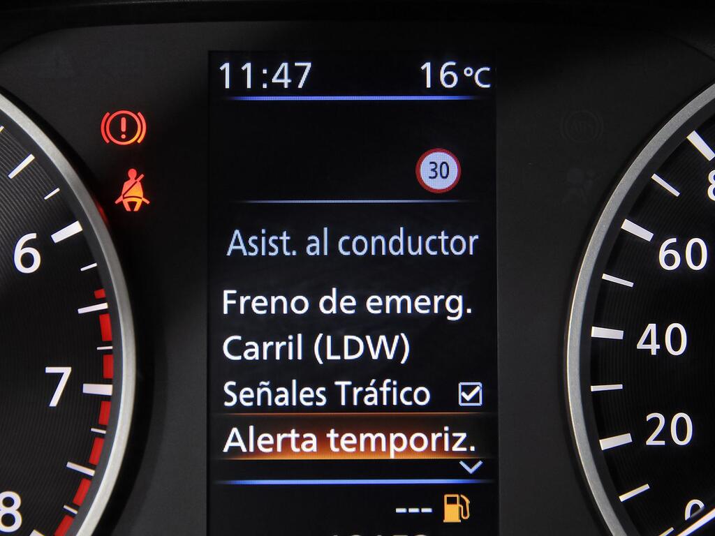 Nissan Juke DIG-T 84 kW (114 CV) 6M/T Acenta 26
