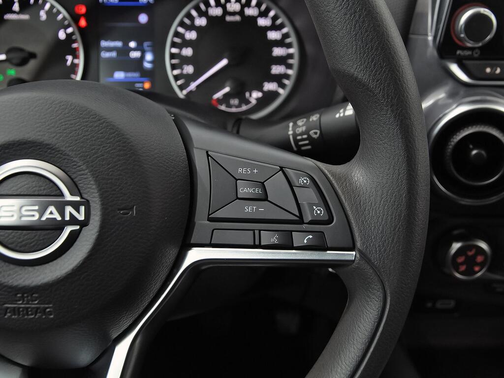 Nissan Juke DIG-T 84 kW (114 CV) 6M/T Acenta 18