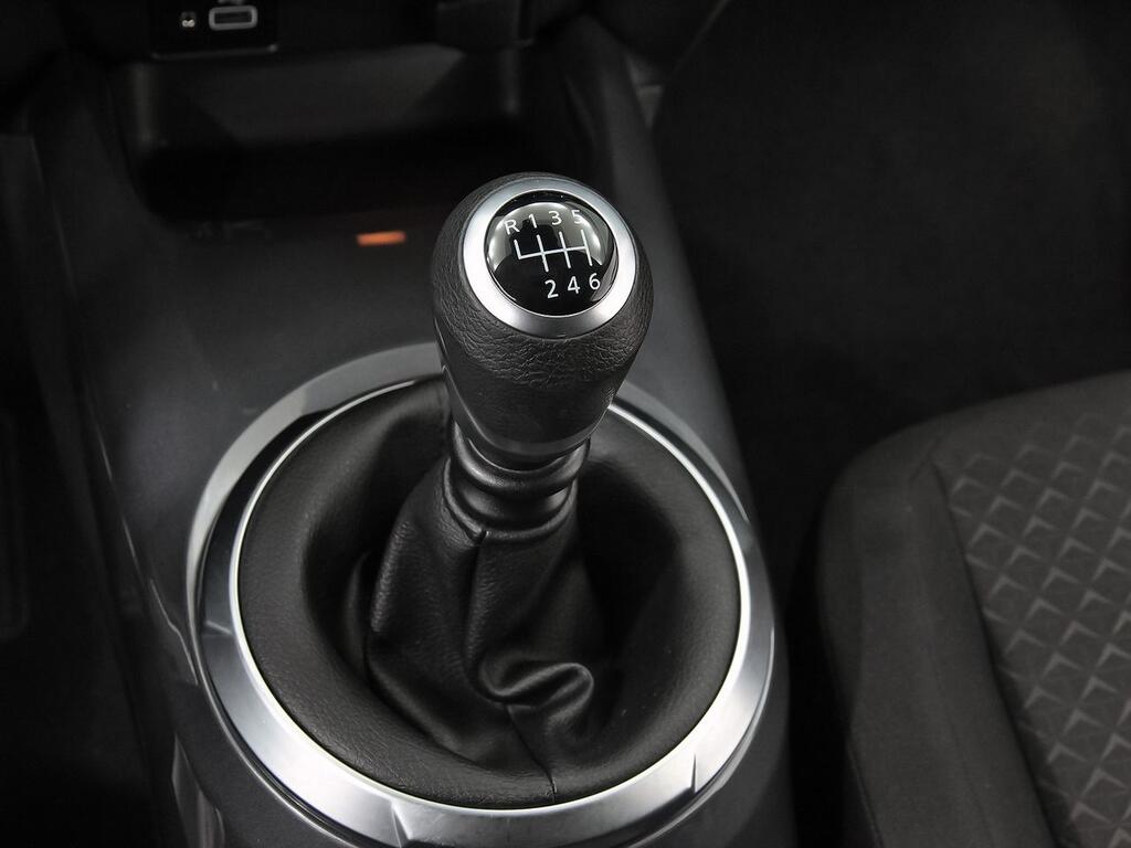 Nissan Juke DIG-T 84 kW (114 CV) 6M/T Acenta 28