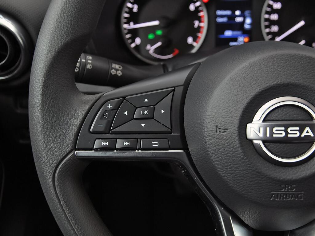 Nissan Juke DIG-T 84 kW (114 CV) 6M/T Acenta 17