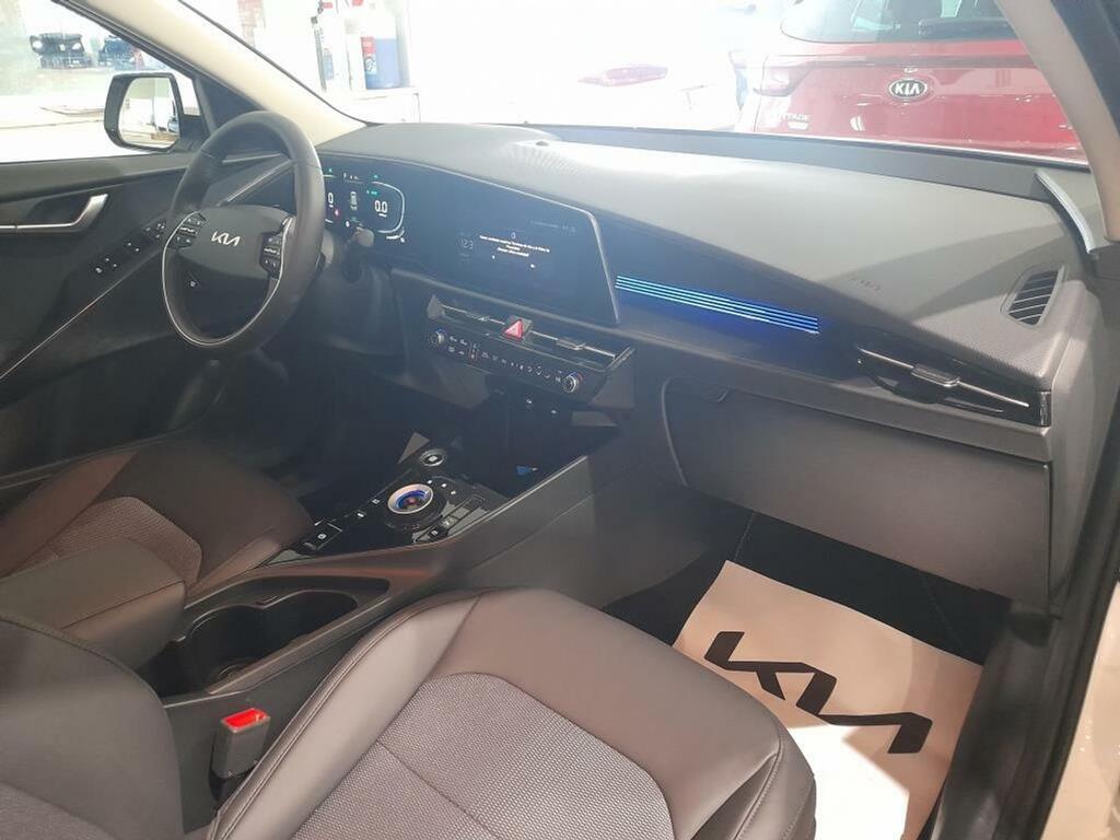 Kia Niro 1.6 GDi HEV 95kW (129CV) Drive 9