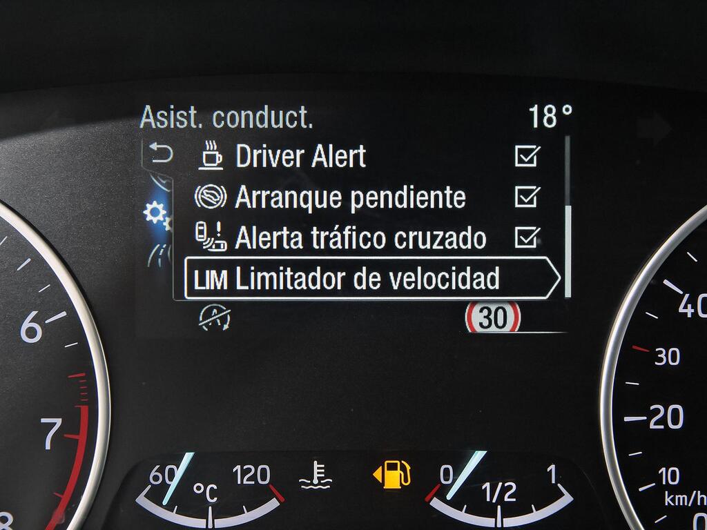 Ford Ecosport 1.0T EcoBoost 92kW (125CV) S&S ST Line 27